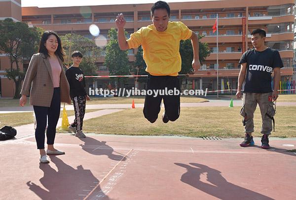 运动赛场激情迸发，风采依旧